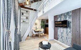 Buttes Chaumont - Amazing duplex - 6062