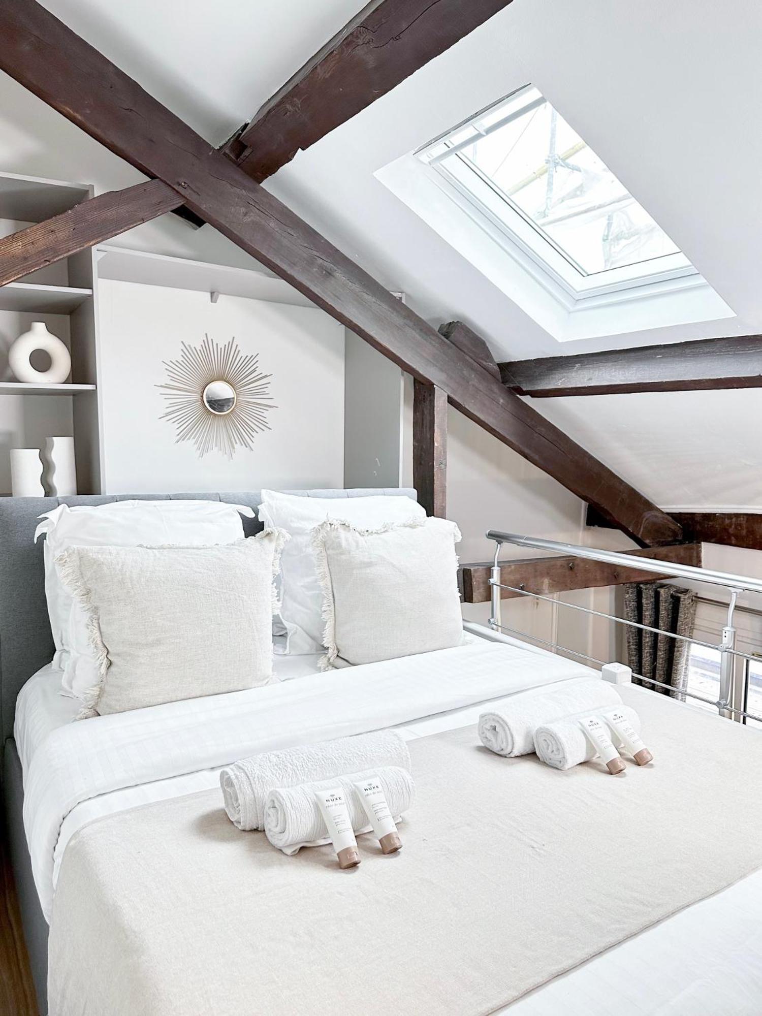 Appartement Buttes Chaumont - Amazing duplex - 6062 à Paris Extérieur photo